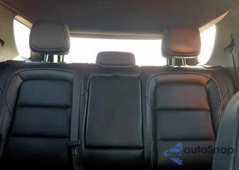 2026 GMC Terrain Elevation z USA, uszkodzony, nr VIN 3GKALUEG8TL116552